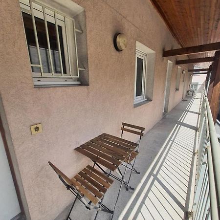Studio Au Calme Espace Exterieur Parking Gratuit Dans La Rue Grenoble Exterior foto